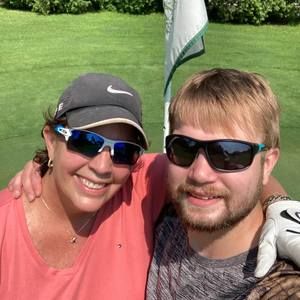 Meet your Posher, Dana